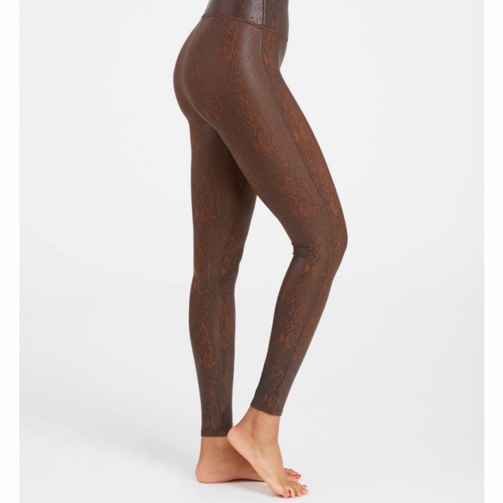 SPANX Faux Leather Snake Print Sculpting High Rise Leggings Size S